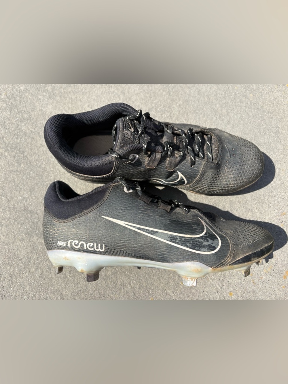 Nike Women’s Renew Softball Cleats
Size 8.5
